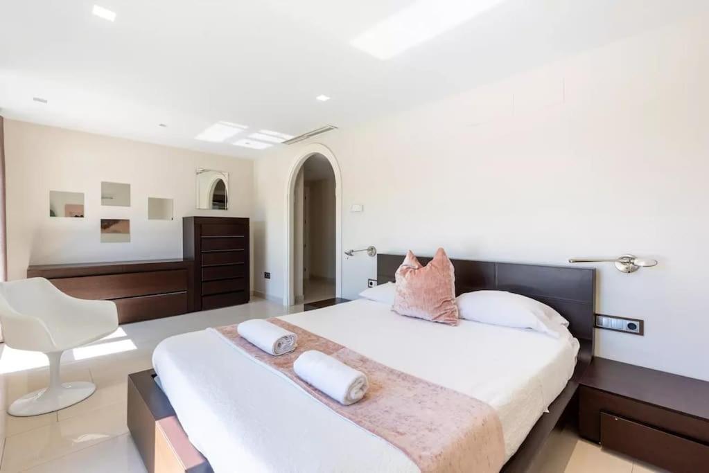 Ohana Luxury Villa With Heated Pool Málaga Eksteriør billede