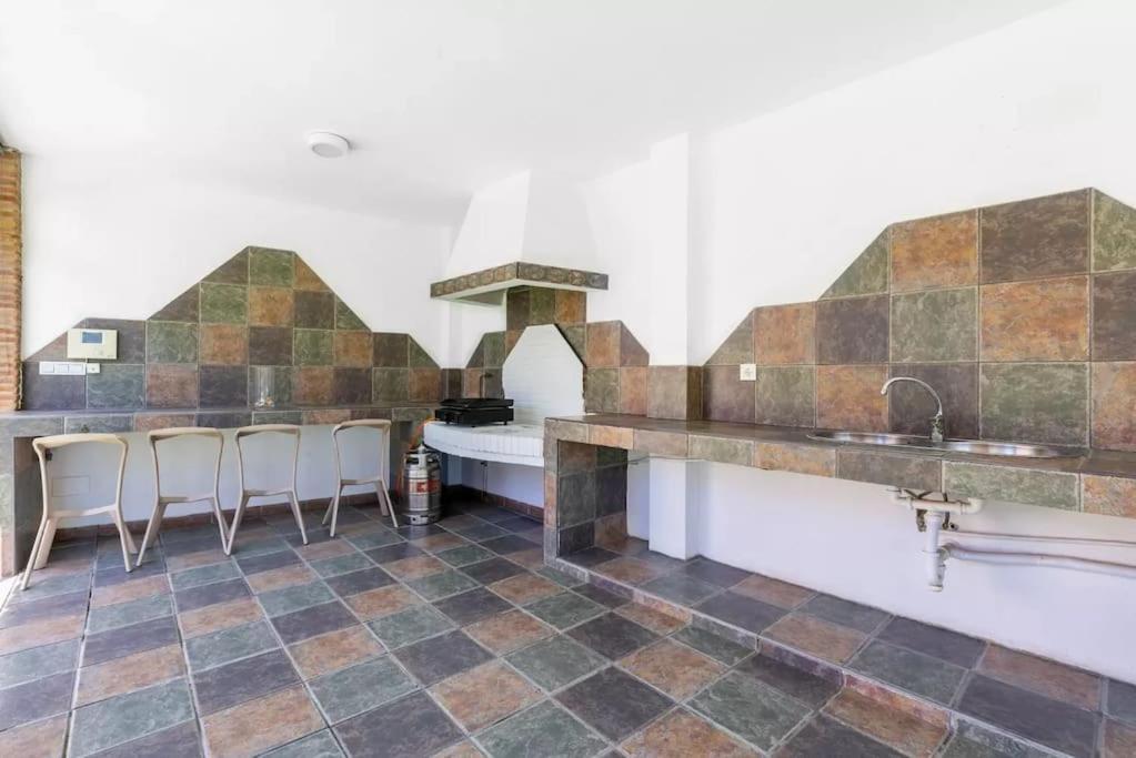Ohana Luxury Villa With Heated Pool Málaga Eksteriør billede